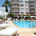Bora Bora Butik 3*