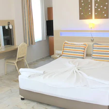 Ξενοδοχείο Bora Bora Butik 3*