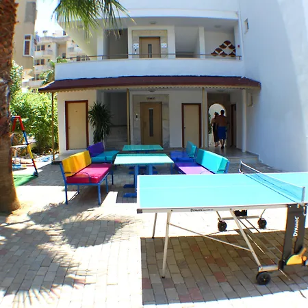 Ξενοδοχείο Bora Bora Butik 3*