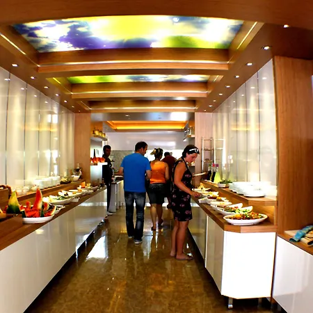Bora Bora Butik 3*