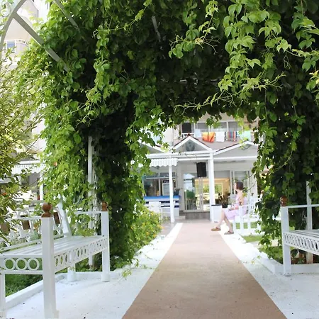 Bora Bora Butik Alanya