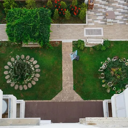 Bora Bora Butik ألانيا