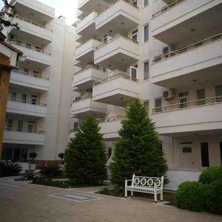 Bora Bora Butik فندق