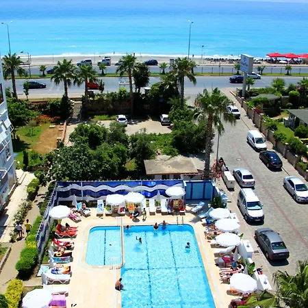 Bora Bora Butik فندق 3*