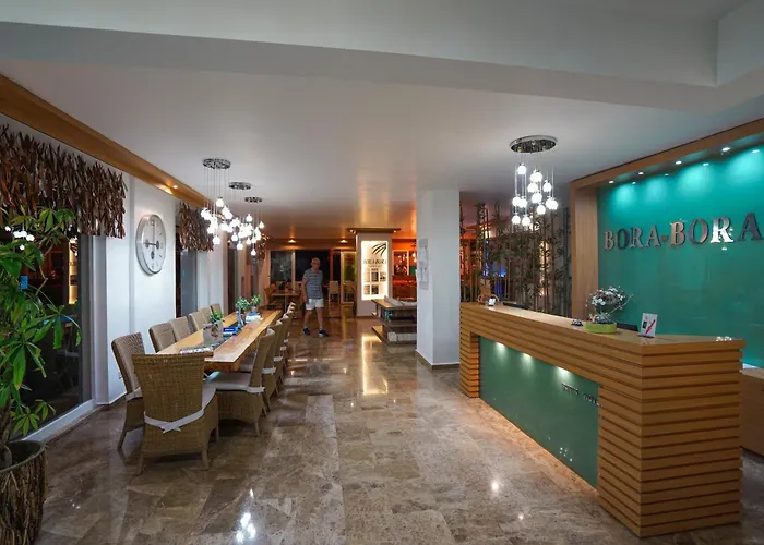 Bora Bora Butik 3*